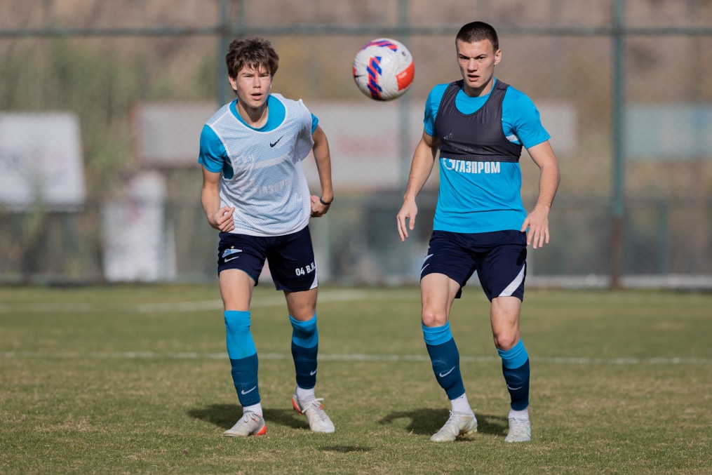 «Газпром» — тренировочные сборы «Зенита»-м в Турции: 21 ноября, утренняя тренировка