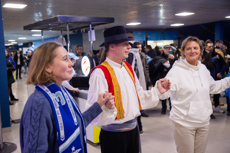 «Вечер Сербии»: фан-променад перед матчем «Зенит» — «Црвена Звезда»