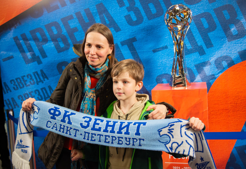 «Вечер Сербии»: фан-променад перед матчем «Зенит» — «Црвена Звезда»