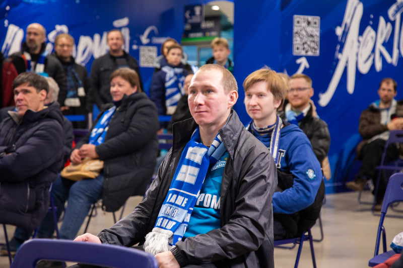 «Вечер Сербии»: фан-променад перед матчем «Зенит» — «Црвена Звезда»