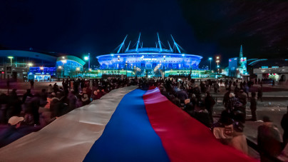 Перформанс перед матчем «Зенит» — «Црвена Звезда»