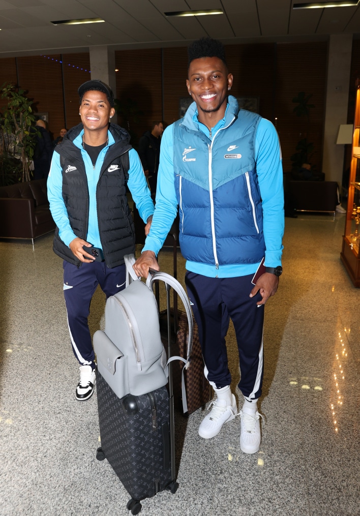 Команда «Зенит» отправилась на первые зимние сборы в Катар