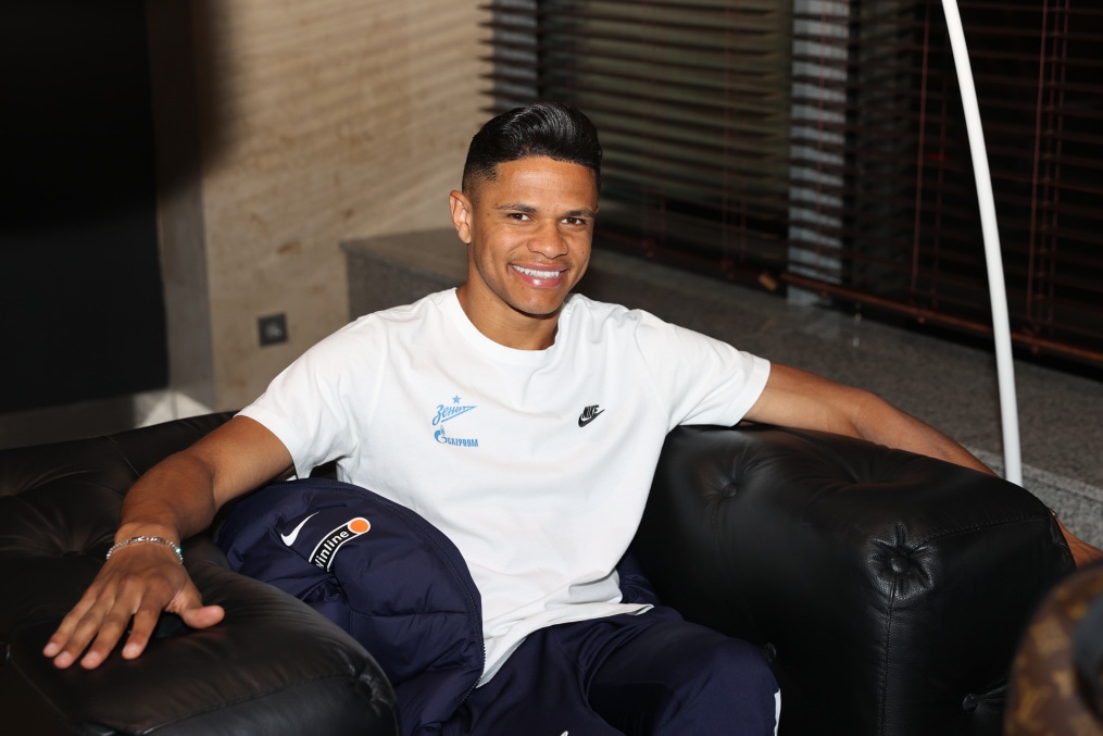 Команда «Зенит» отправилась на первые зимние сборы в Катар