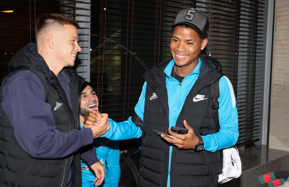 Команда «Зенит» отправилась на первые зимние сборы в Катар