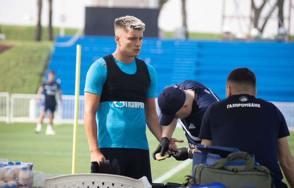 «Газпром»-тренировочные сборы в Катаре: 16 января, утренняя тренировка