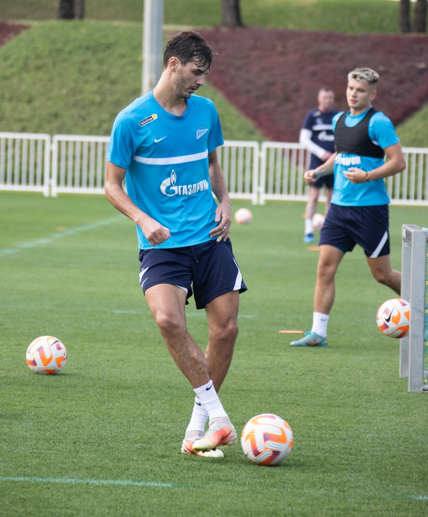 «Газпром»-тренировочные сборы в Катаре: 16 января, утренняя тренировка