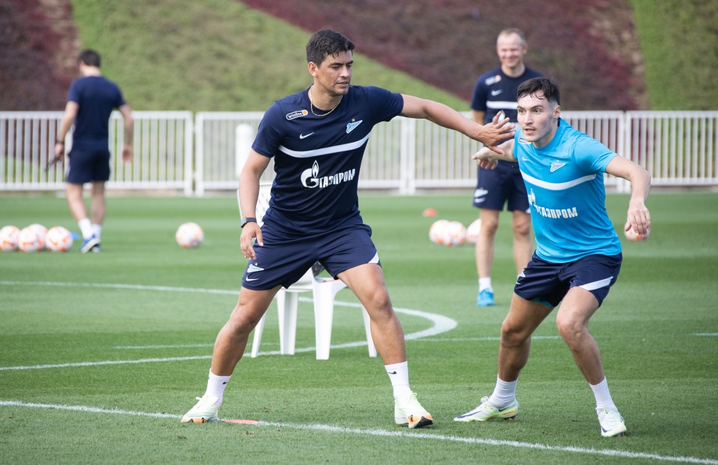 «Газпром»-тренировочные сборы в Катаре: 16 января, утренняя тренировка