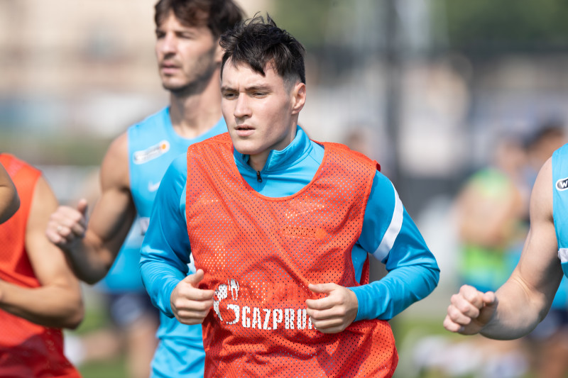 «Газпром»-тренировочные сборы в Катаре: 18 января, утренняя тренировка