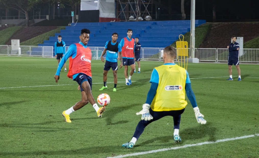 «Газпром»-тренировочные сборы в Катаре: 17 января, вечерняя тренировка