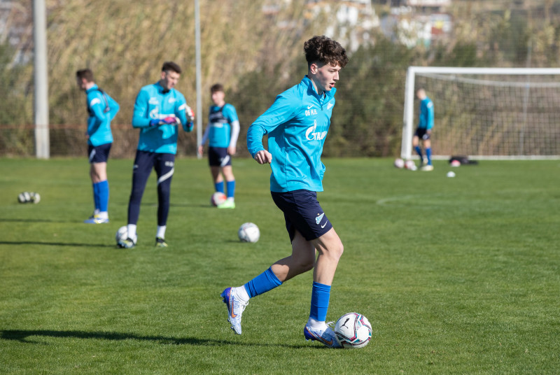 Учебно-тренировочные сборы команды «Зенит» U-18 в Турции, тренировка 31 января