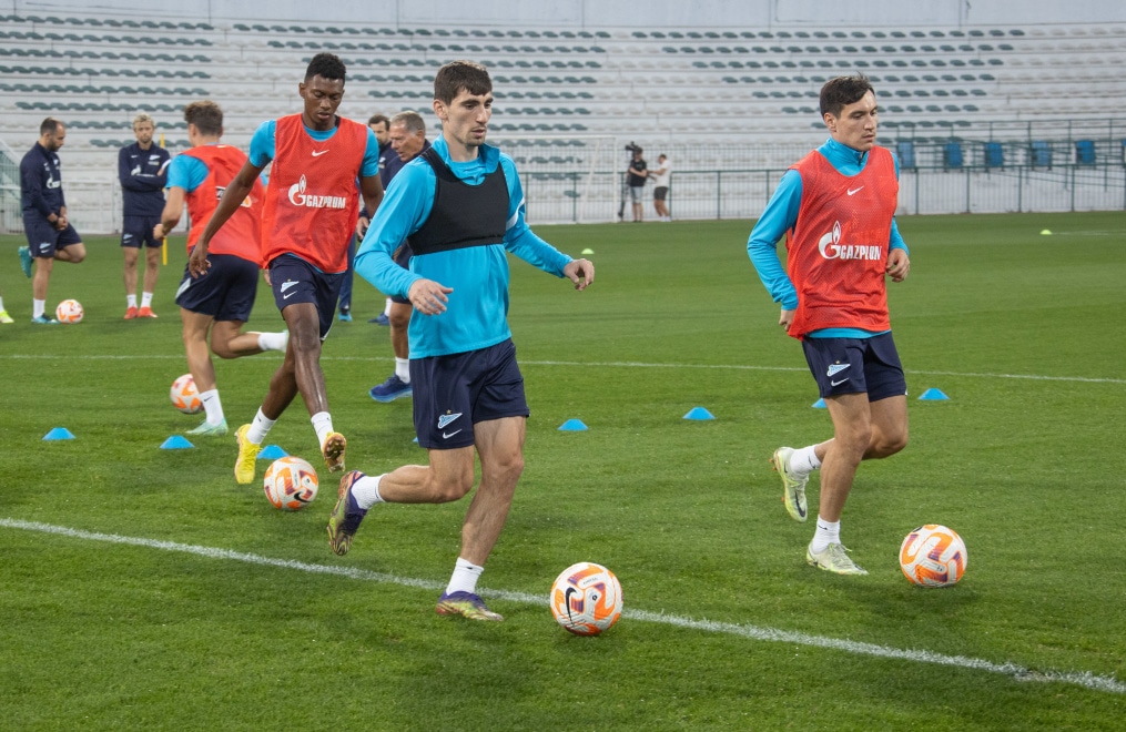 «Газпром» — тренировочные сборы в Дубае, 2 февраля: вечерняя тренировка