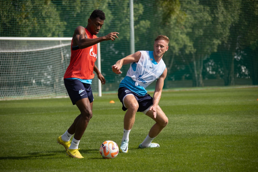 «Газпром» — тренировочные сборы в Дубае, 3 февраля: утренняя тренировка