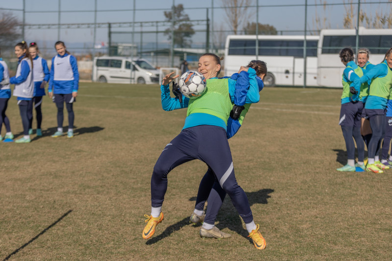 «Газпром»-тренировочные сборы женской  команды «Зенит» в Турции: 9 февраля, утренняя тренировка