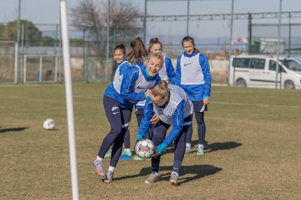 «Газпром»-тренировочные сборы женской  команды «Зенит» в Турции: 9 февраля, утренняя тренировка