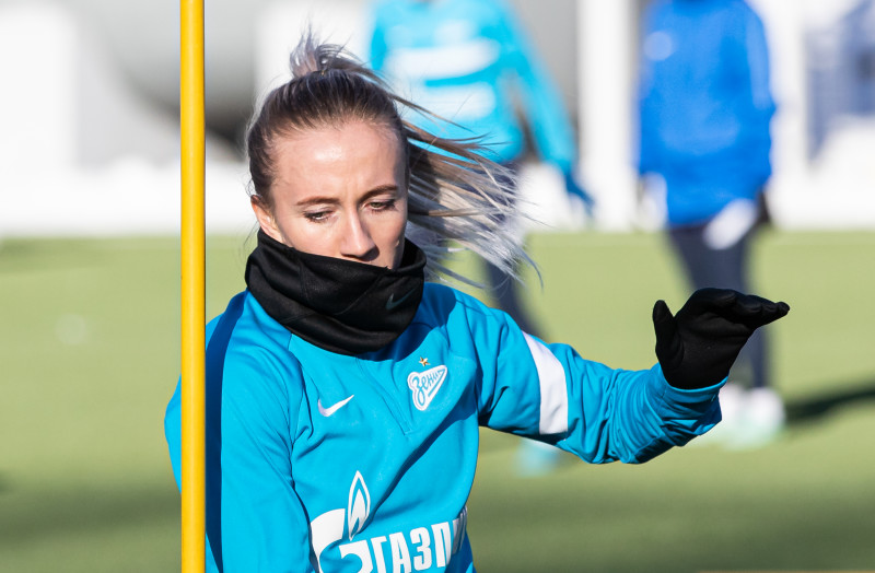 Тренировка женской команды «Зенит» в Удельном парке