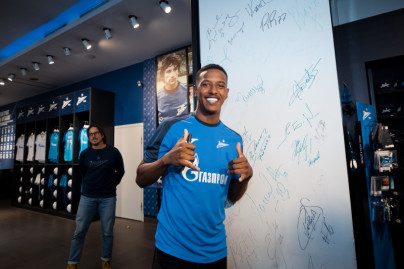 Презентация Роберта Ренана во флагманском магазине ФК «Зенит»