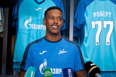 Презентация Роберта Ренана во флагманском магазине ФК «Зенит»