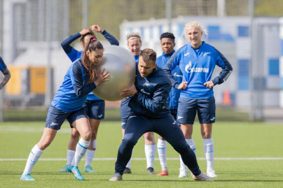 Тренировка женской команды «Зенит» перед матчем с «Рязань-ВДВ»