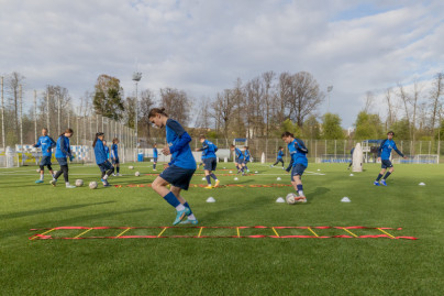Тренировка женской молодёжной команды «Зенит» перед матчем с «Уралом»