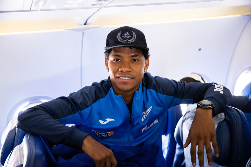 Вылет «Зенита» на матч с «Оренбургом»