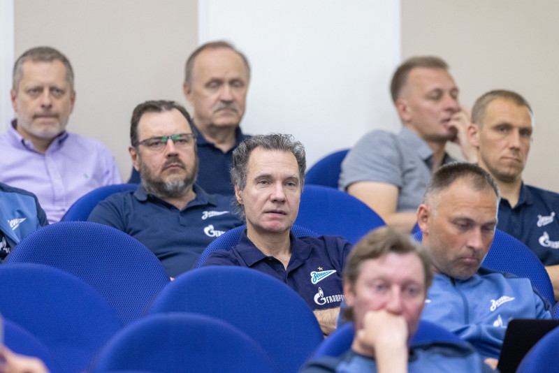 Международная конференция «Специфика недельного цикла Топ-Академий» (первый день)