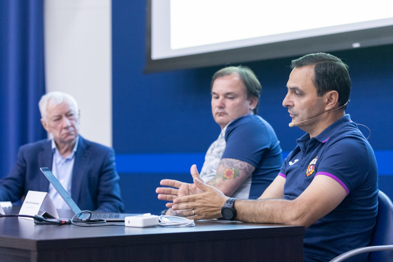 Международная конференция «Специфика недельного цикла Топ-Академий» (первый день)