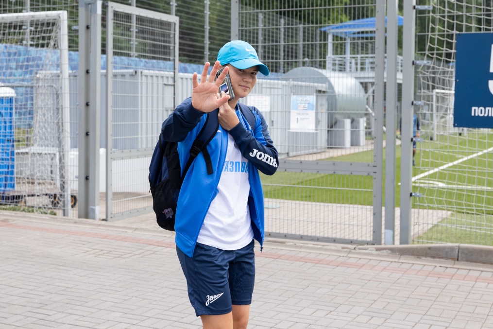 Выезд женской команды «Зенит» на матч с «Рубином»