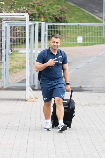 Выезд женской команды «Зенит» на матч с «Рубином»