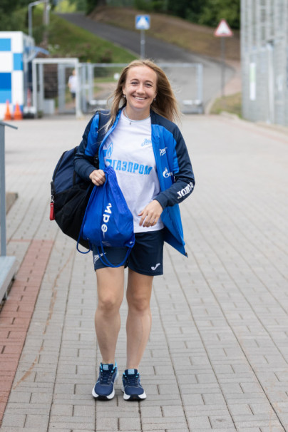 Выезд женской команды «Зенит» на матч с «Рубином»