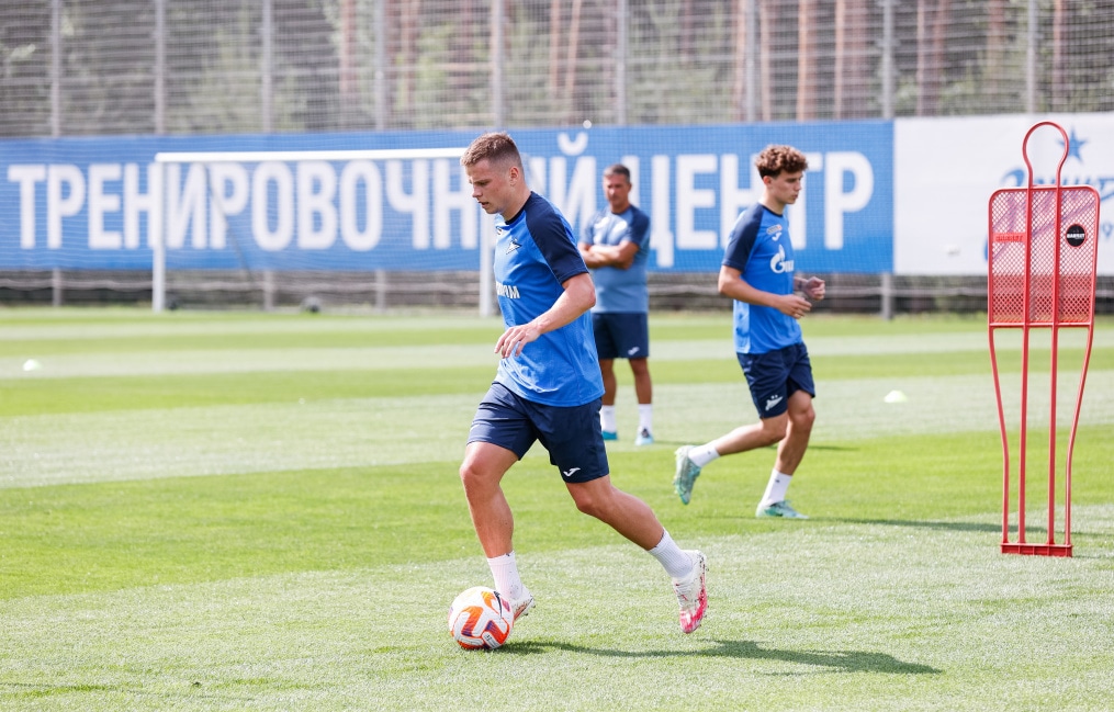 Летние «Газпром» — тренировочные сборы: 24 июня, утренняя тренировка