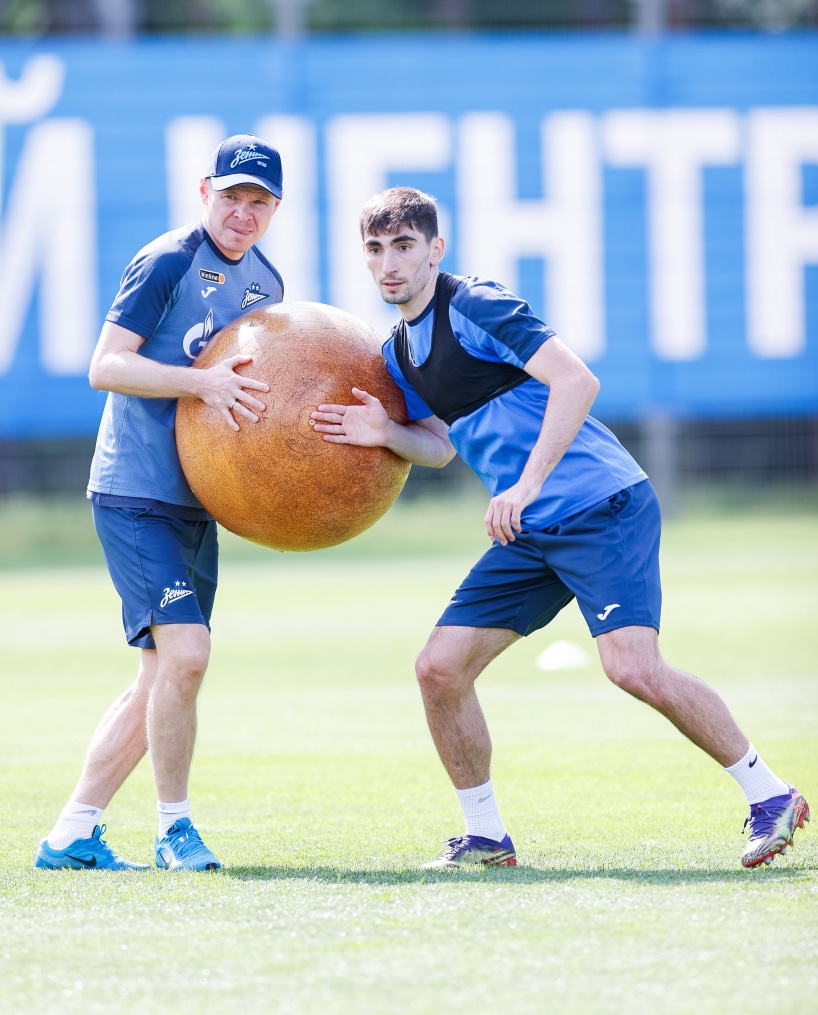 Летние «Газпром» — тренировочные сборы: 24 июня, утренняя тренировка