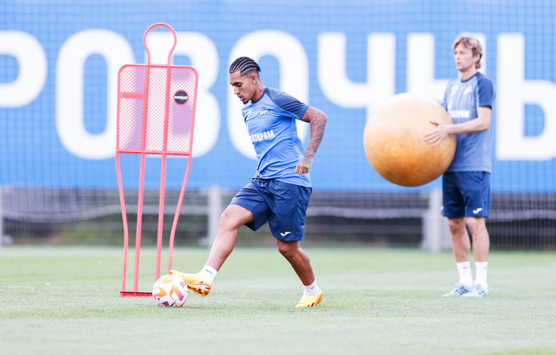 Летние «Газпром» — тренировочные сборы: 24 июня, утренняя тренировка