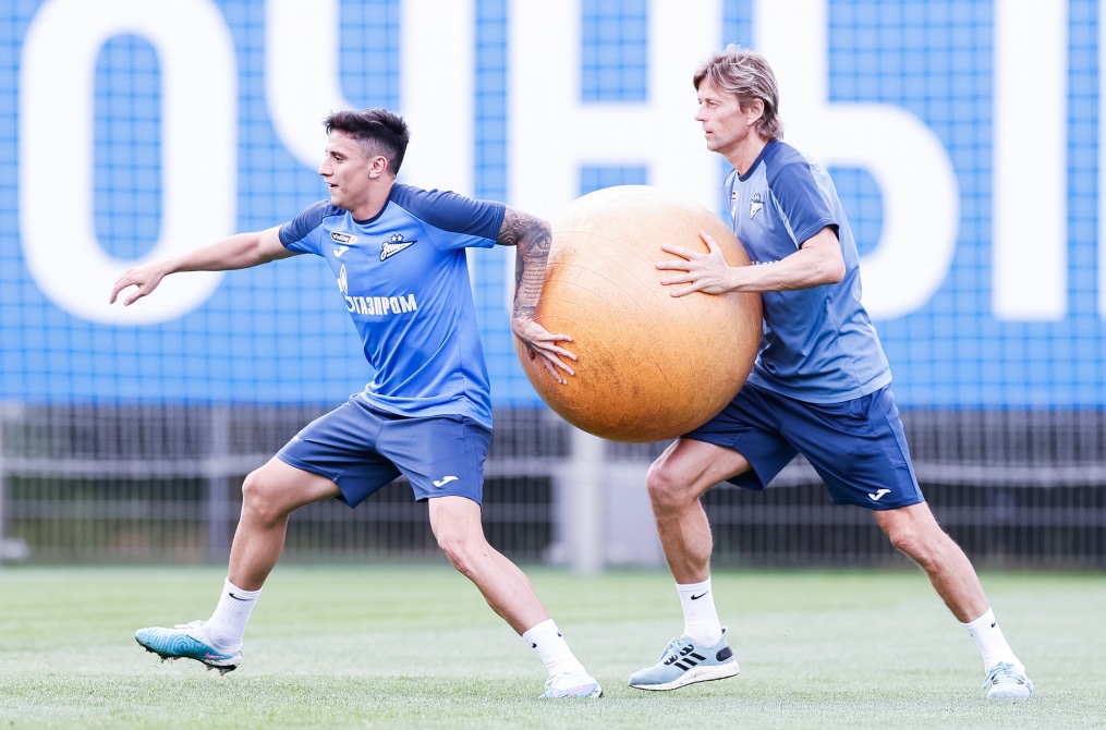 Летние «Газпром» — тренировочные сборы: 24 июня, утренняя тренировка