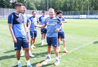 Летние «Газпром» — тренировочные сборы: 24 июня, утренняя тренировка