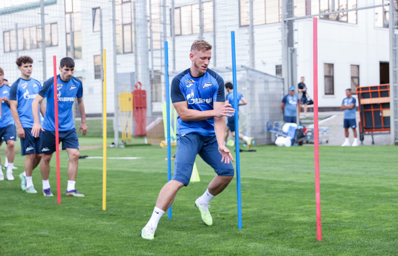 Летние «Газпром» — тренировочные сборы: 25 июня, утренняя тренировка