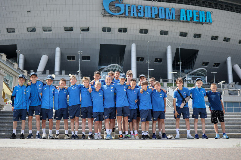 Воспитанники «Газпром»-Академии посетили «Газпром Арену»