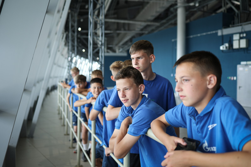 Воспитанники «Газпром»-Академии посетили «Газпром Арену»