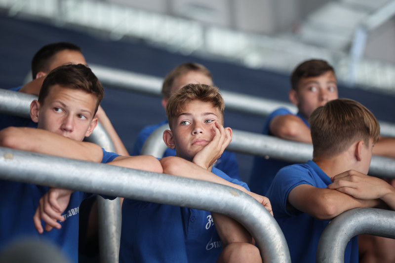 Воспитанники «Газпром»-Академии посетили «Газпром Арену»