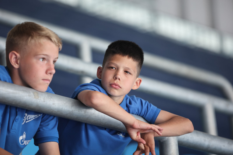 Воспитанники «Газпром»-Академии посетили «Газпром Арену»