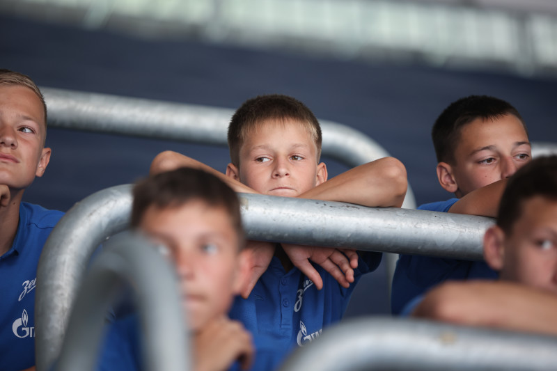 Воспитанники «Газпром»-Академии посетили «Газпром Арену»