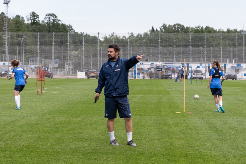 Тренировка женской команды «Зенит»