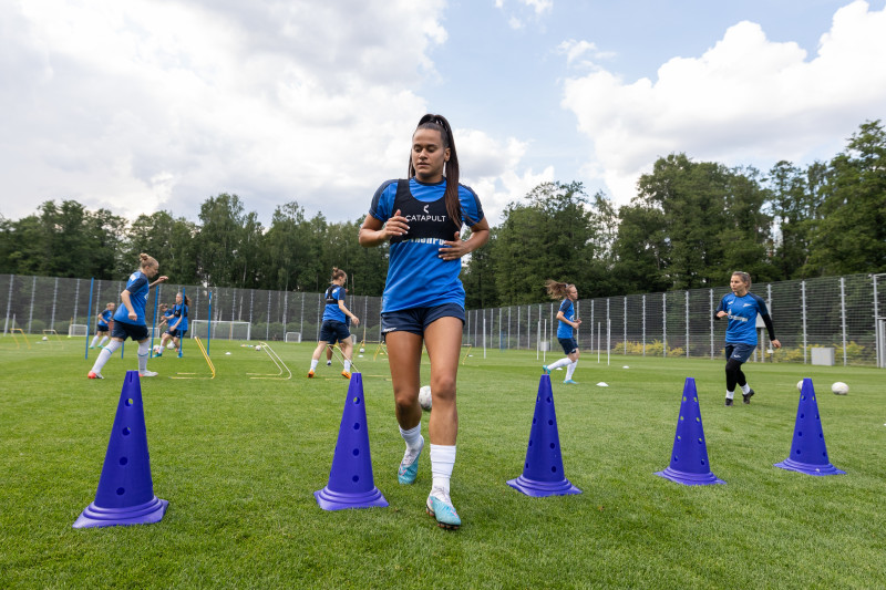 Тренировка женской команды «Зенит»