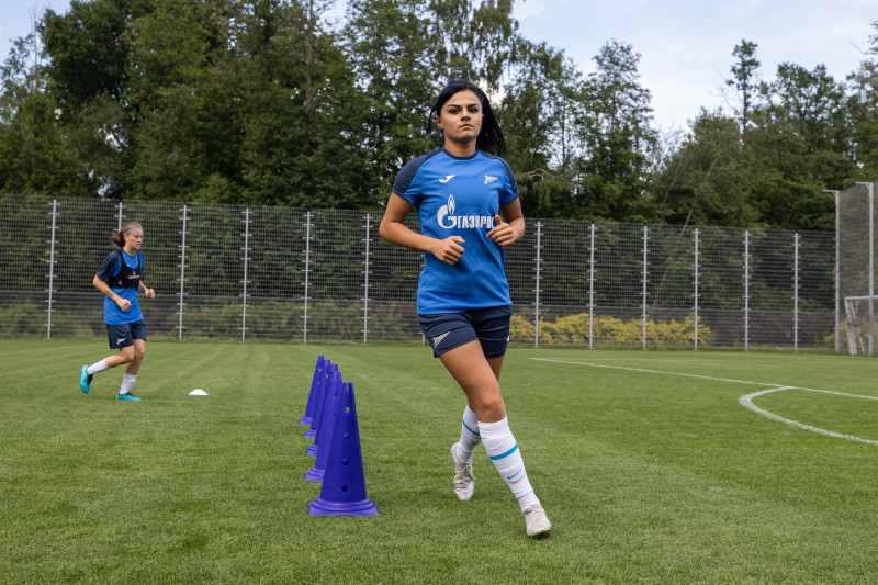 Тренировка женской команды «Зенит»