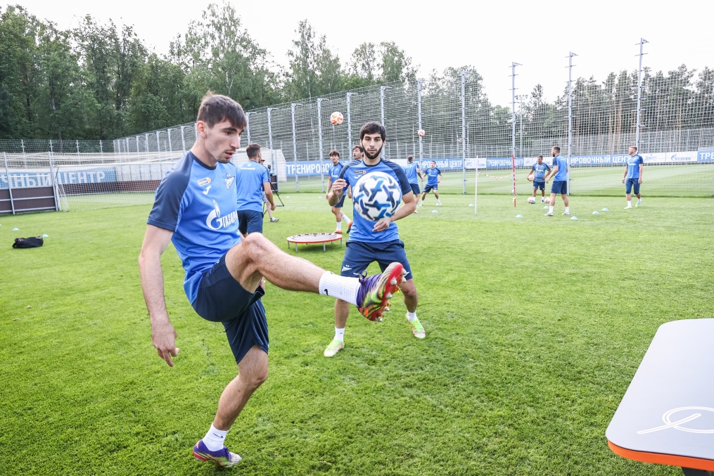 Летние «Газпром» — тренировочные сборы: 28 июня, утренняя тренировка
