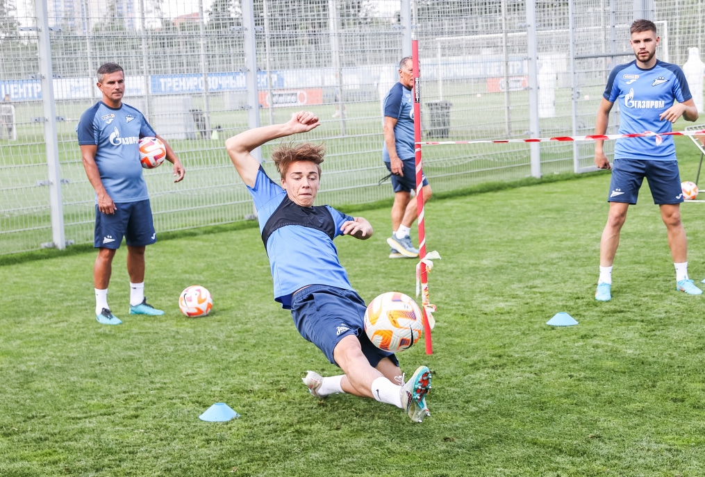 Летние «Газпром» — тренировочные сборы: 28 июня, утренняя тренировка