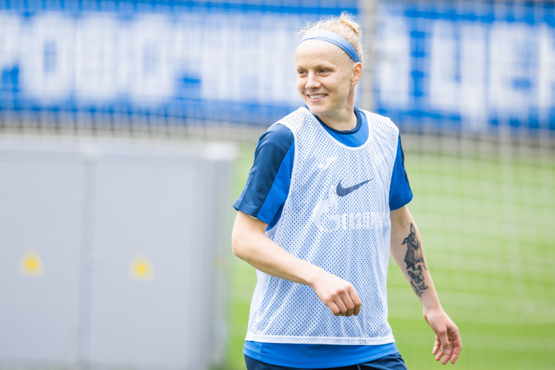 Тренировка женской команды «Зенит» в Удельном парке