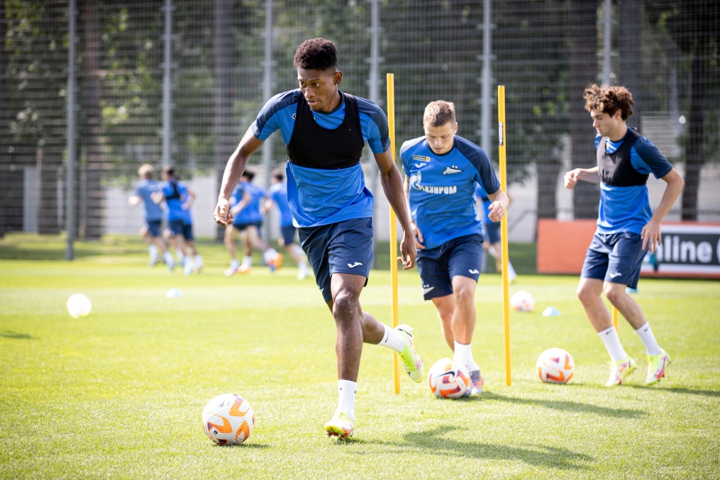 Летние «Газпром» — тренировочные сборы: 6 июля, утренняя тренировка