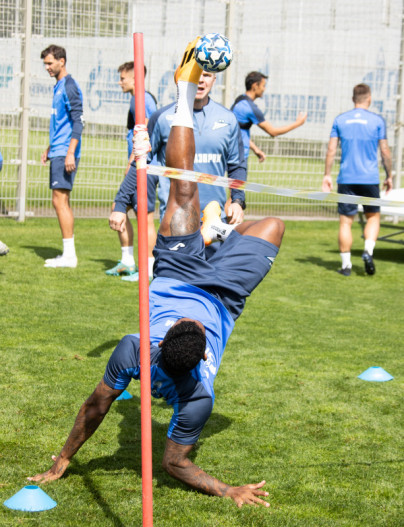 Тренировка «Зенита» перед матчем с «Пари НН»