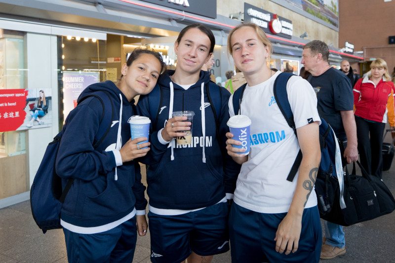 Выезд женской команды «Зенит» на матч с «Рязань-ВДВ»