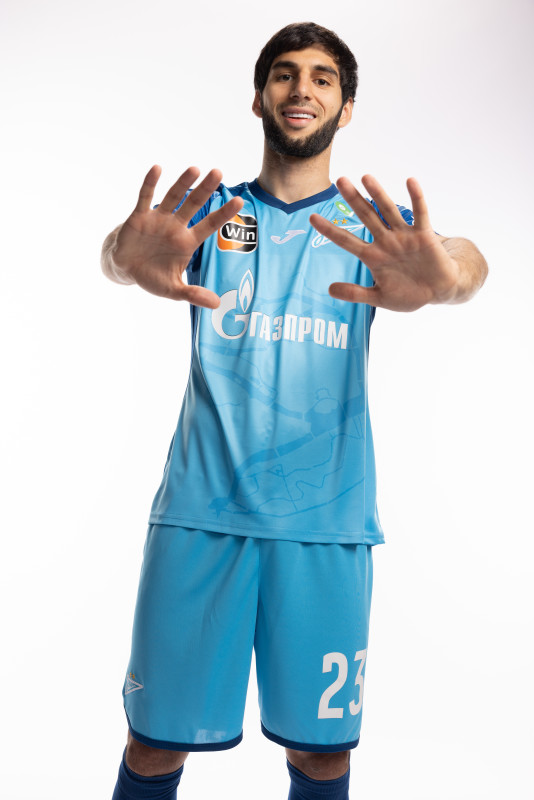 Индивидуальная фотосессия игроков ФК «Зенит» в форме Joma сезона 2023/24